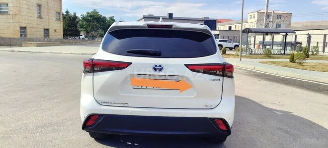 Toyota Highlander-5