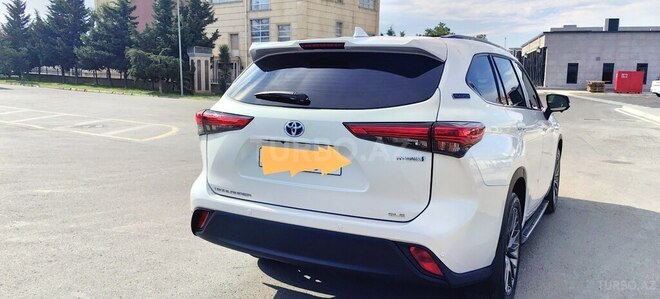 Toyota Highlander-3