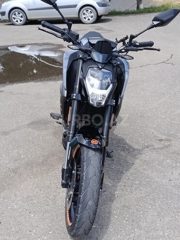 CFMOTO 250 NK-4