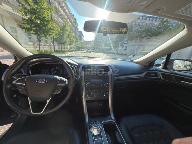Ford Fusion (North America)-8