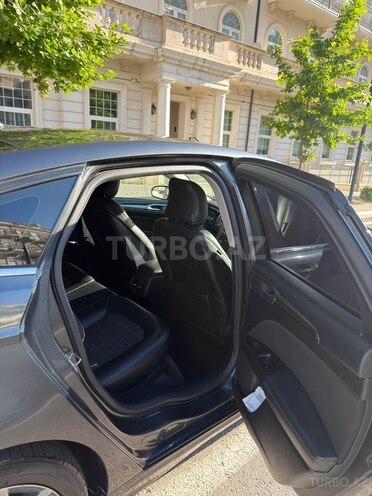 Ford Fusion (North America)-12