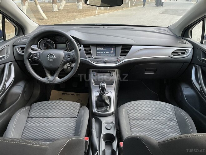 Opel Astra-7
