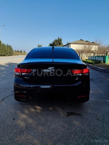Kia Rio-8