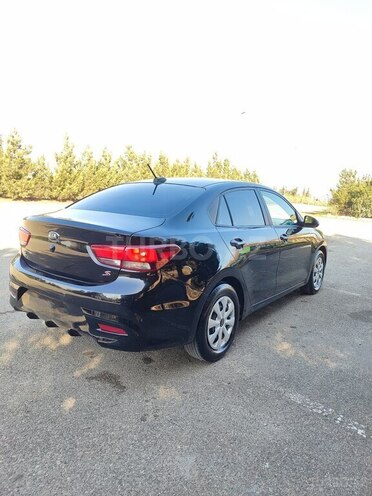 Kia Rio-9