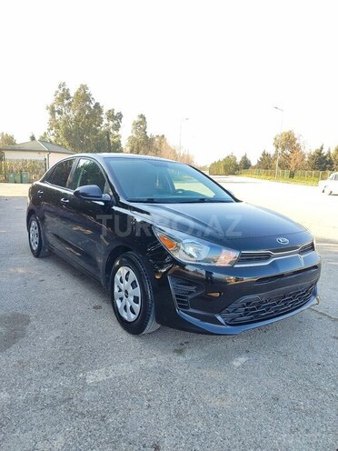 Kia Rio-12
