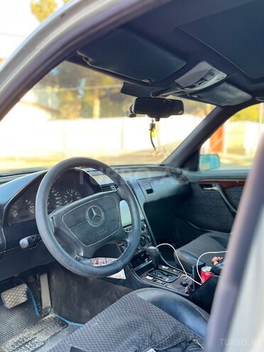 Mercedes C 180-12