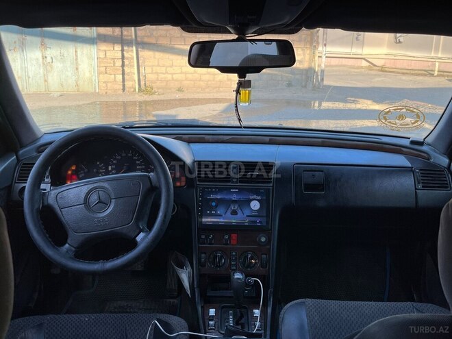 Mercedes C 180-13
