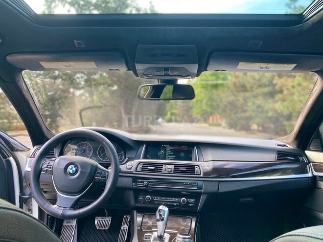 BMW 528-10