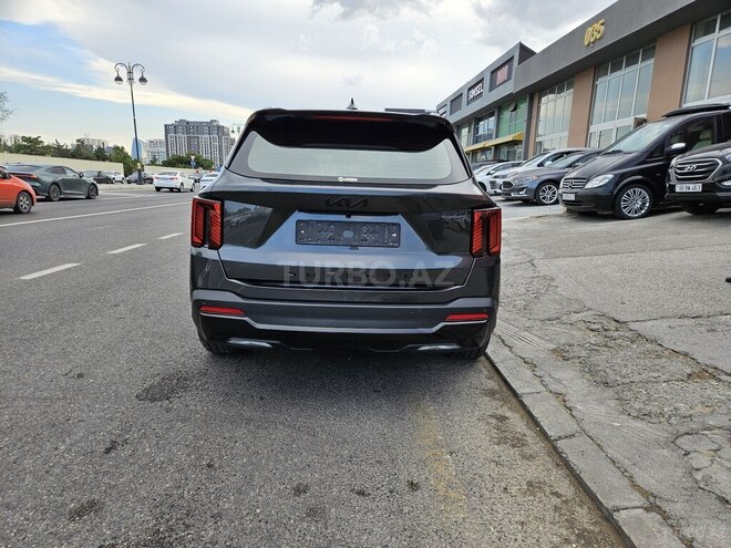 Kia Sorento-4