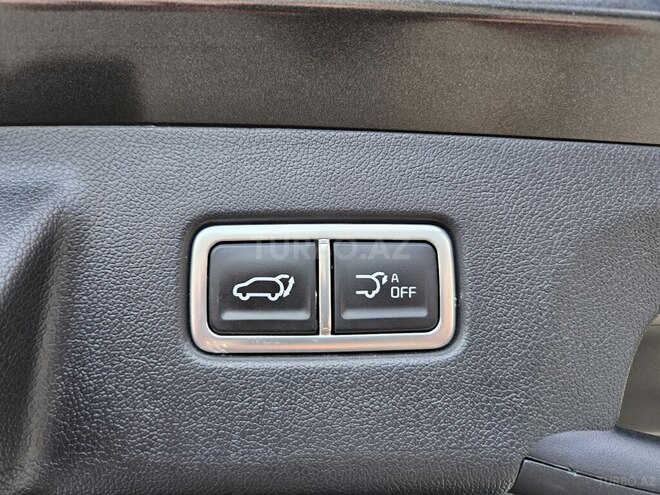 Kia Sorento-16