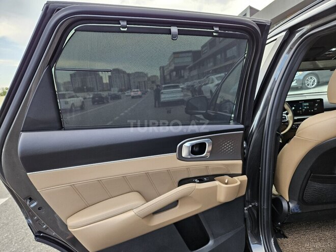 Kia Sorento-14