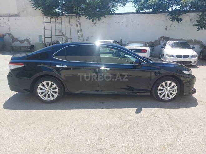 Toyota Camry-4