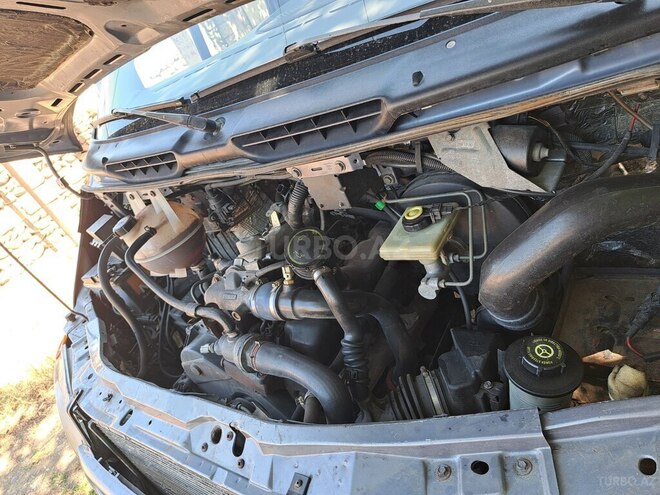 Ford Transit-2