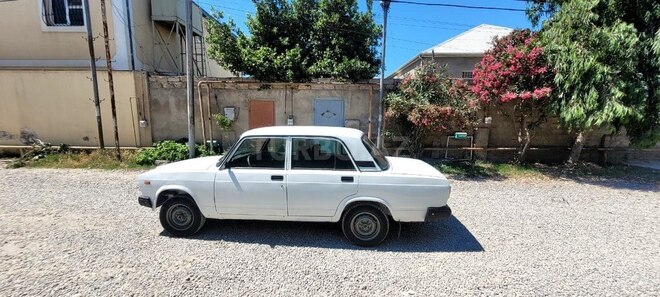 LADA (VAZ) 2107-3