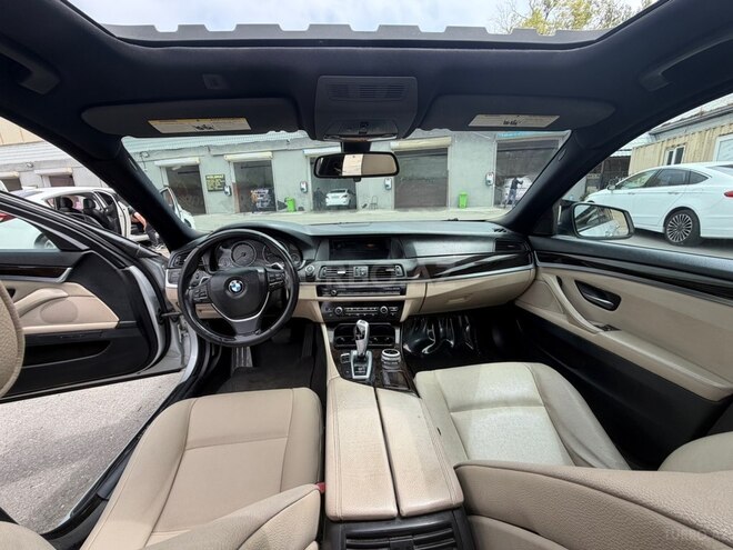 BMW 528-15