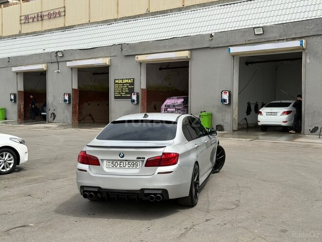 BMW 528-5