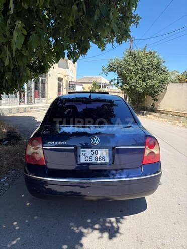 Volkswagen Passat-4