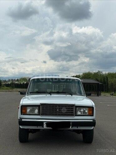 LADA (VAZ) 2107-1