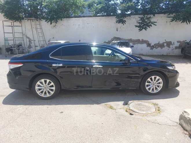 Toyota Camry-6