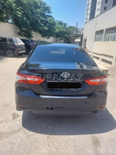 Toyota Camry-4
