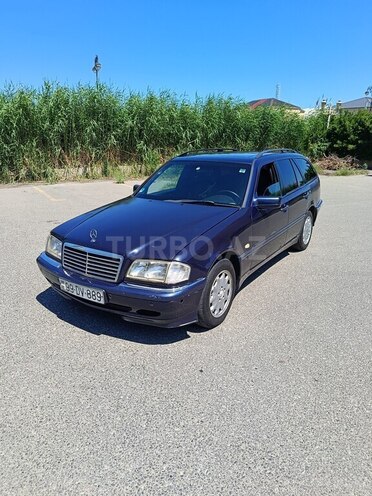 Mercedes C 240-1