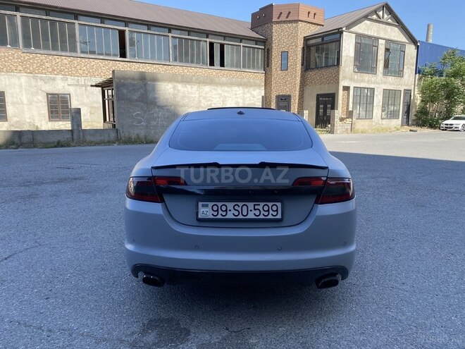 Jaguar XF-4