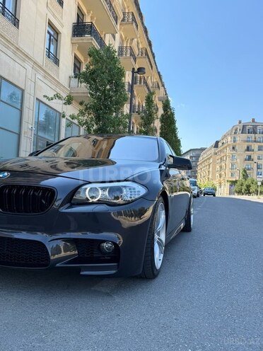 BMW 528-2