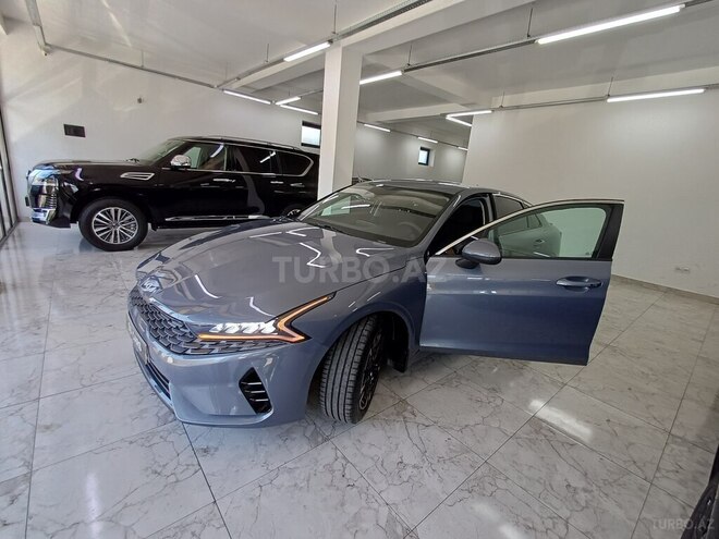 Kia K5-7