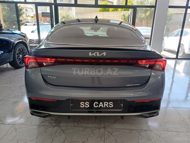 Kia K5-23
