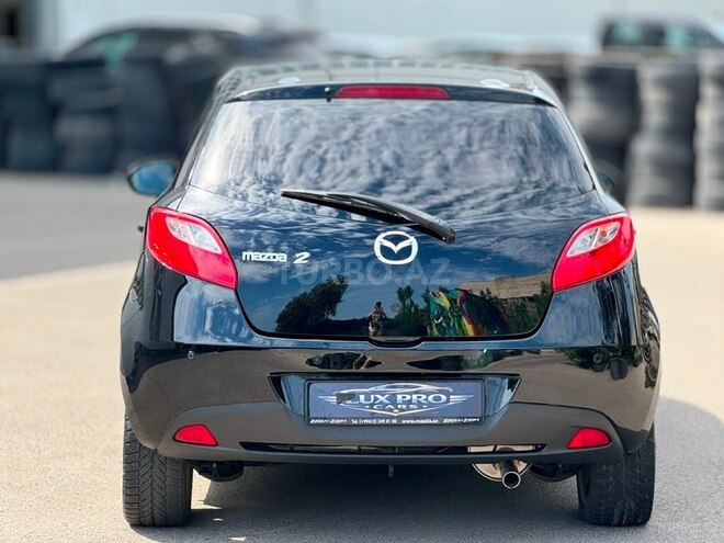 Mazda 2-7