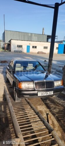 Mercedes 190-7
