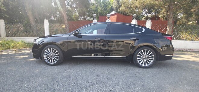 Kia K7-4