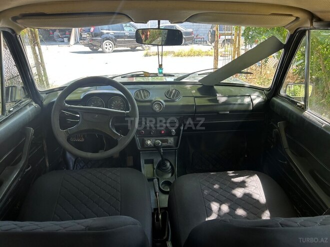 LADA (VAZ) 2106-7
