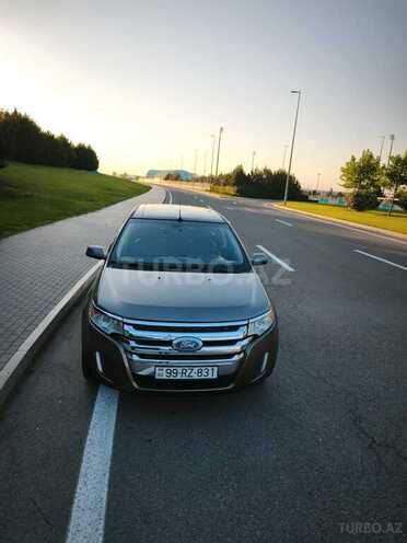 Ford Edge-3