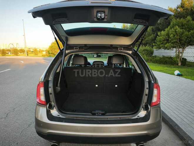 Ford Edge-9