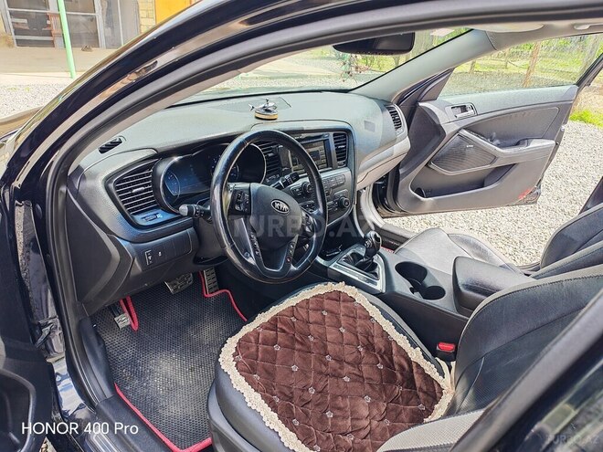 Kia Optima-5