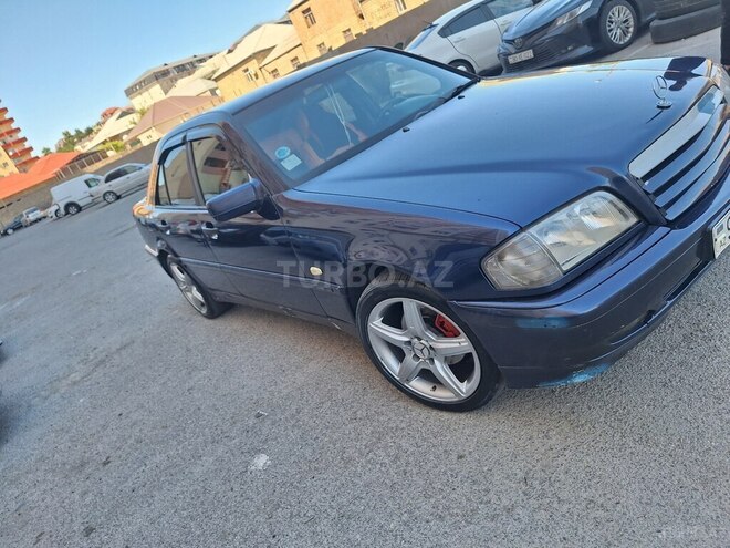 Mercedes C 200-6