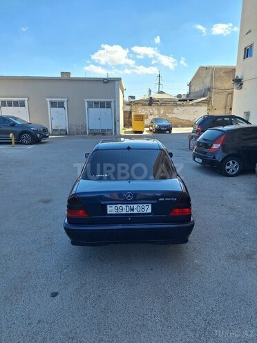 Mercedes C 200-3