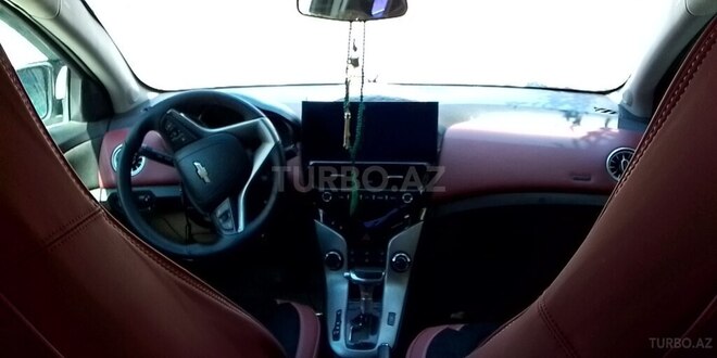 Chevrolet Cruze-2