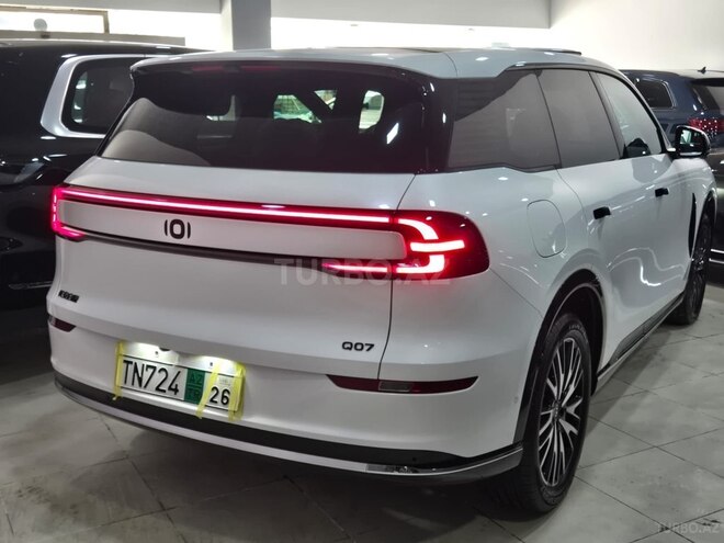 Changan Qiyuan Q07-5