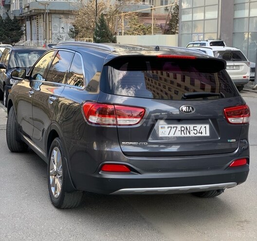 Kia Sorento-5