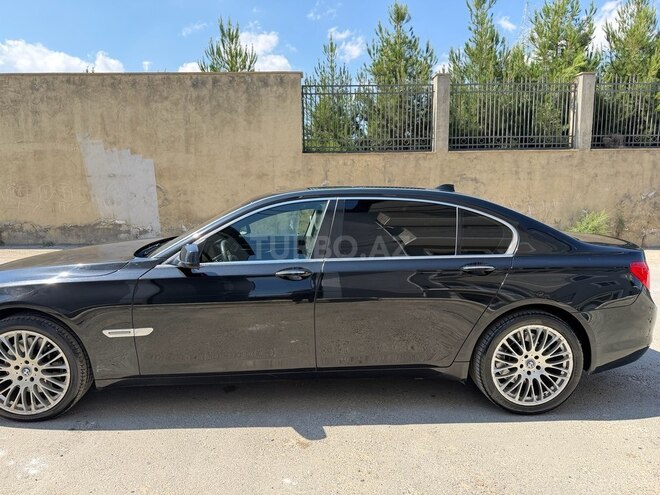 BMW 750-5