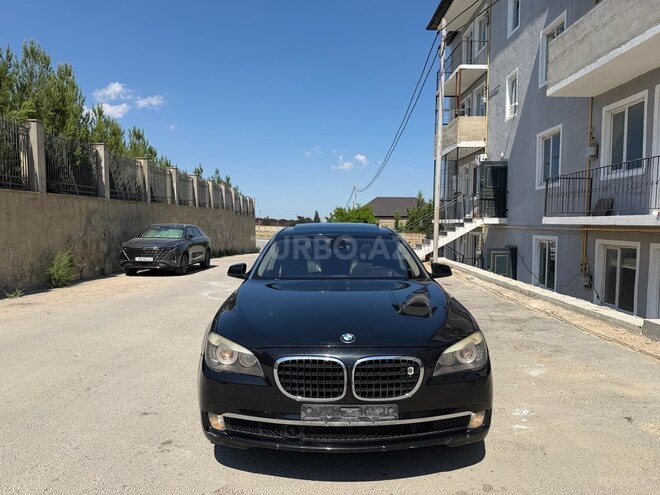 BMW 750-1