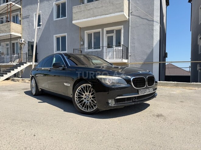 BMW 750-7