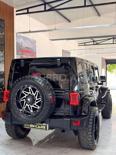 Jeep Wrangler-5
