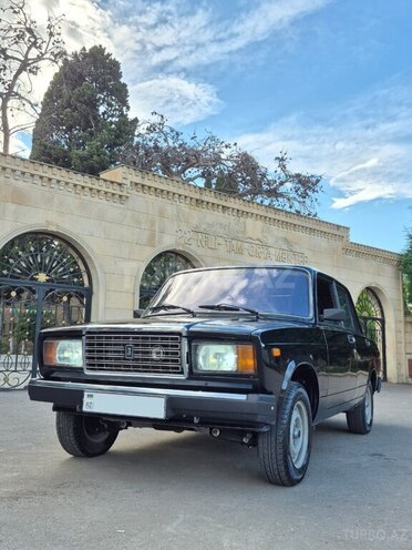 LADA (VAZ) 2107-5