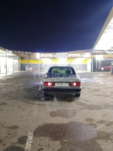 Mercedes 190-6