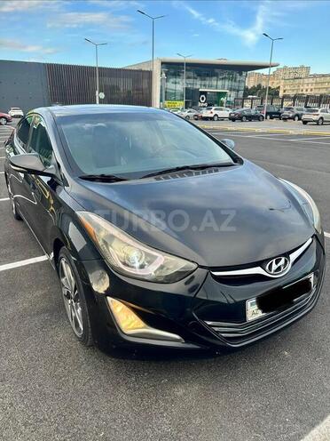 Hyundai Elantra-15