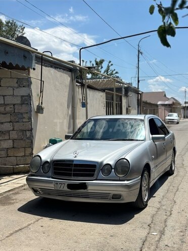 Mercedes E 200-14