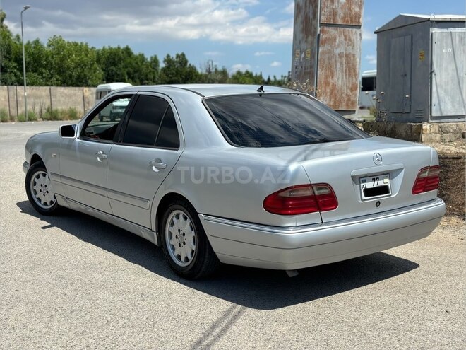Mercedes E 200-6